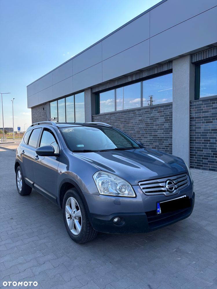 Nissan Qashqai - 1