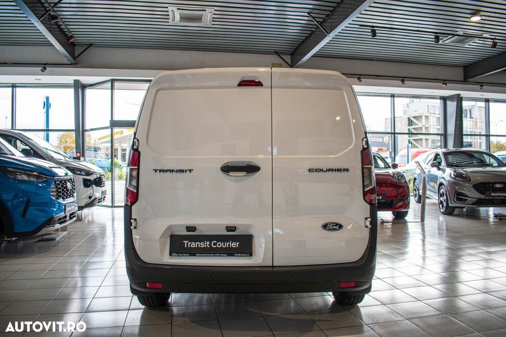 Ford Transit Courier - 5
