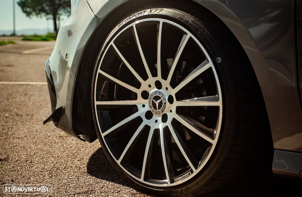 Mercedes-Benz A 180 d AMG Line - 16