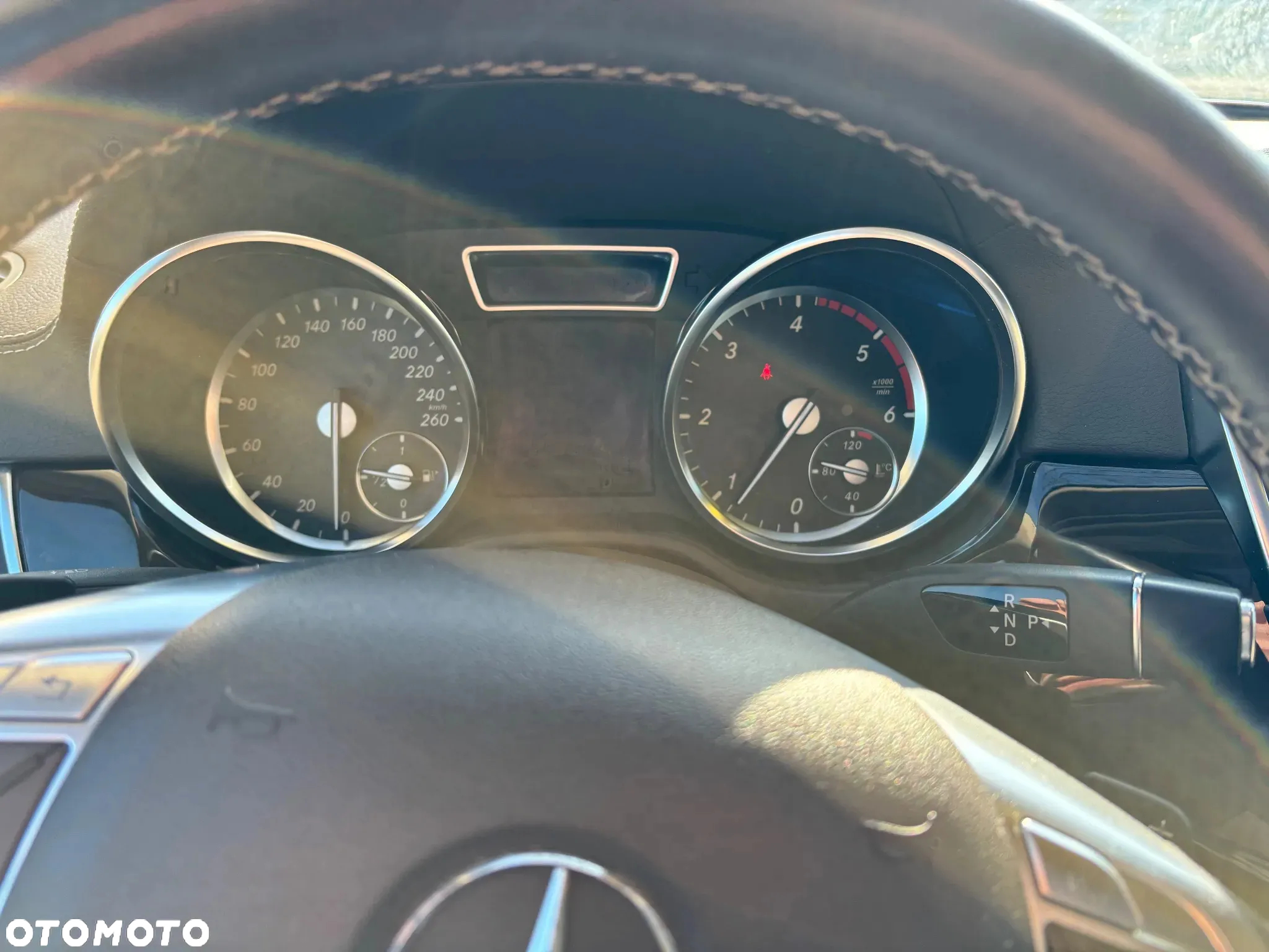 Mercedes-Benz GL 350 BlueTec 4-Matic - 17