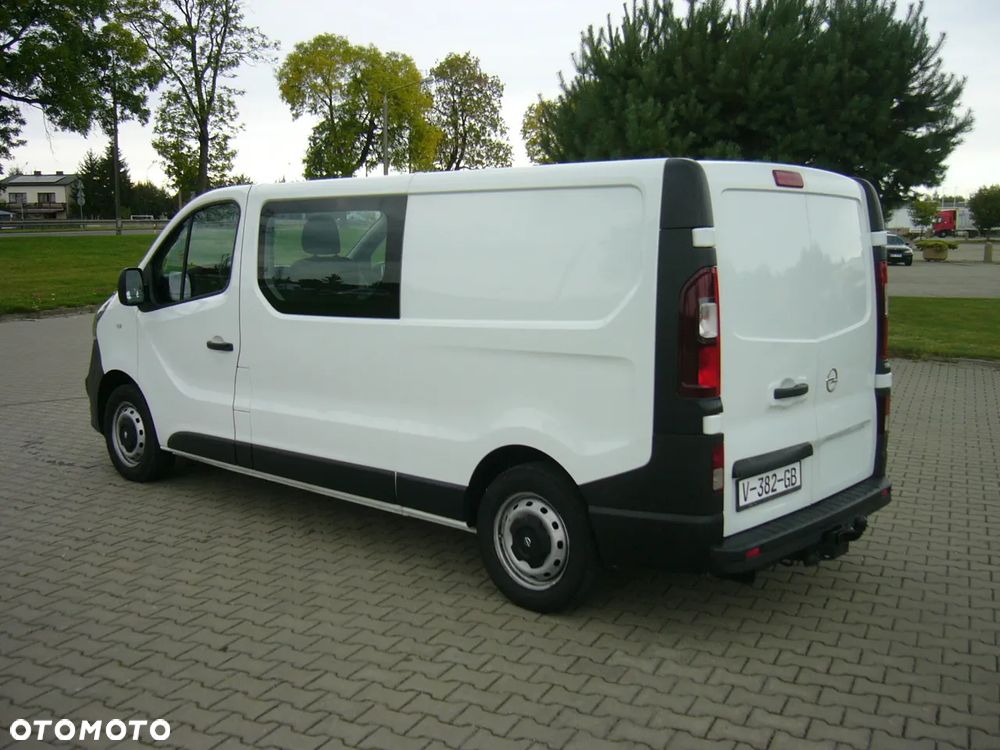 Opel Vivaro-B  Long 1,6 dci 125 Ps EURO6 - 6