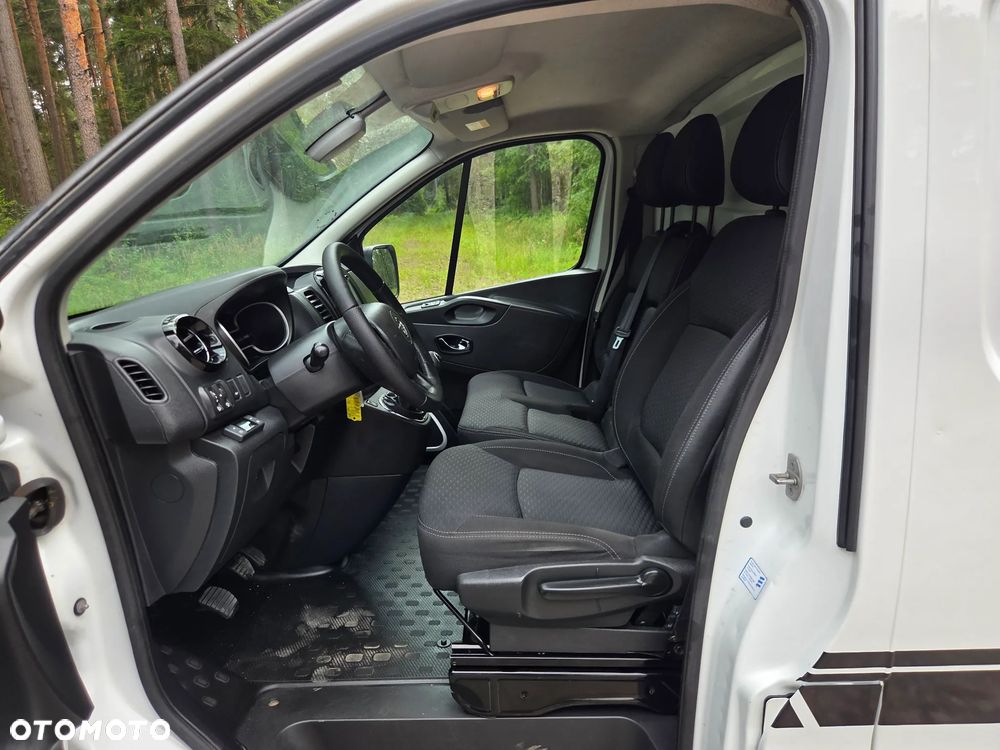 Opel Vivaro piękny Max długi - 21