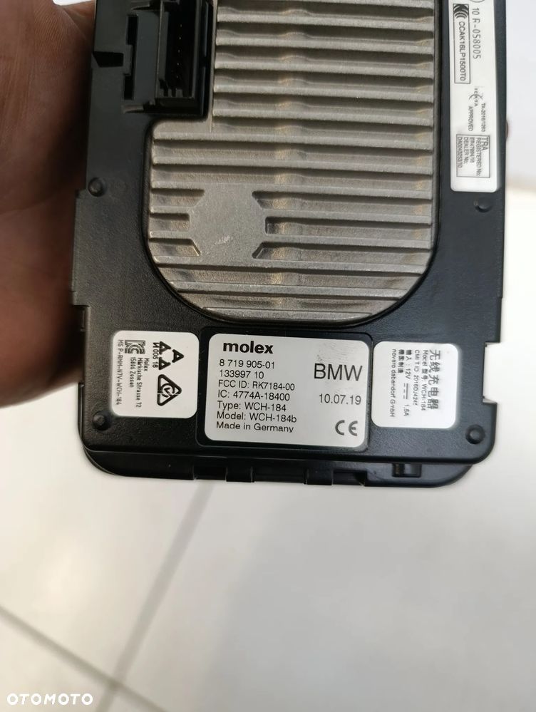 Ładowarka indukcyjna BMW X4 G02 - 5