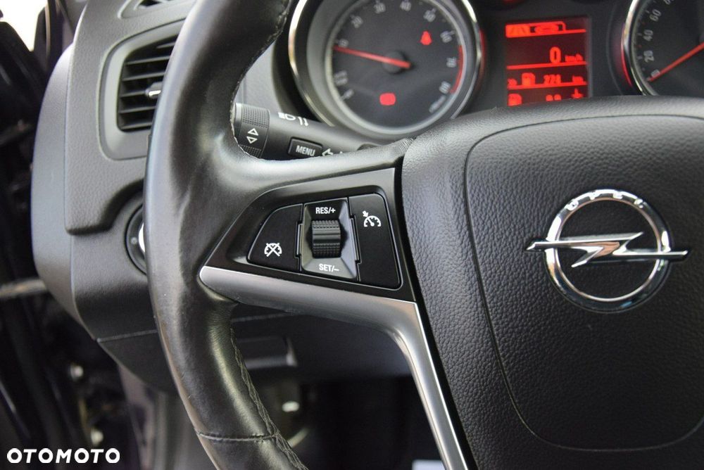 Opel Insignia 1.4 Turbo Sports Tourer ecoFLEXStart/Stop 150 Jahre - 33