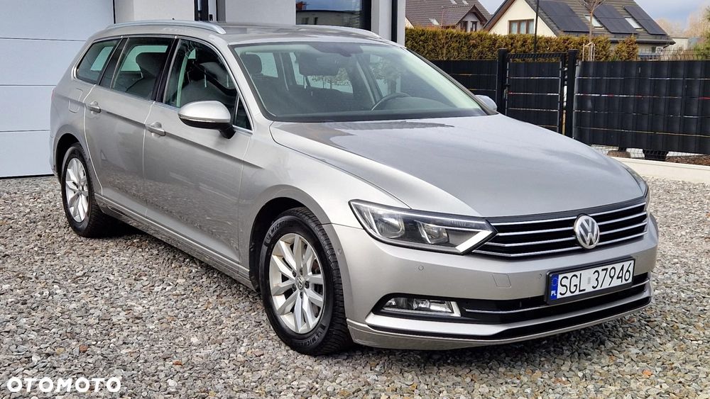 Volkswagen Passat - 10