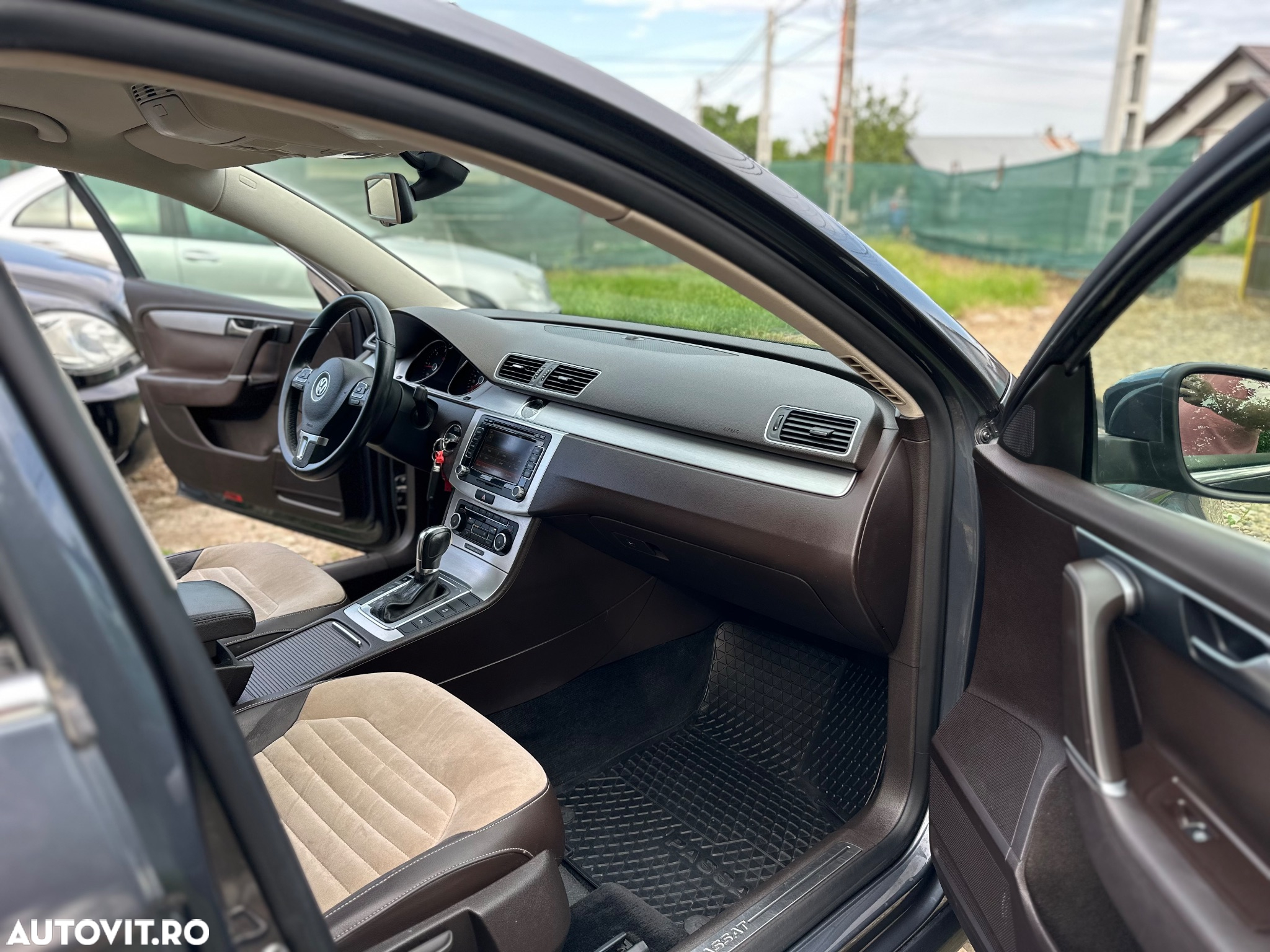 Volkswagen Passat Variant 2.0 TDI DSG BlueMotion Technology Highline - 13