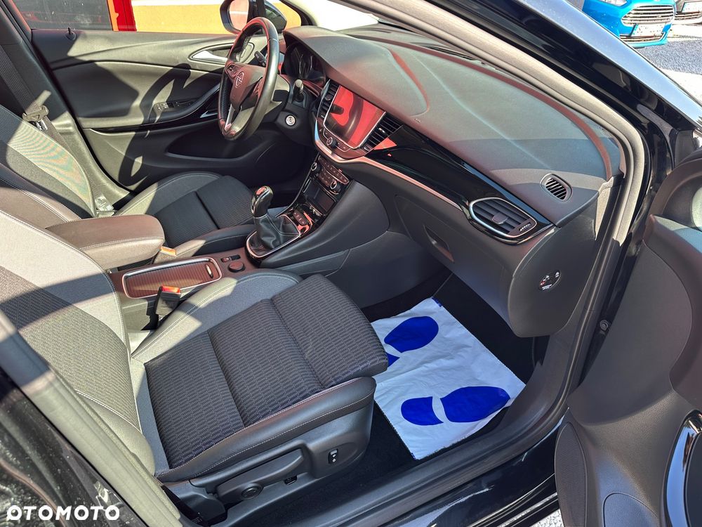 Opel Astra 1.2 Turbo Edition - 19
