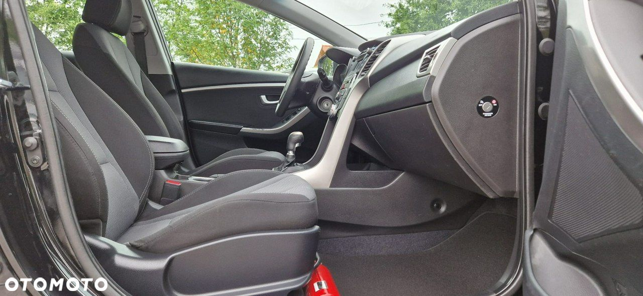 Hyundai i30 - 27