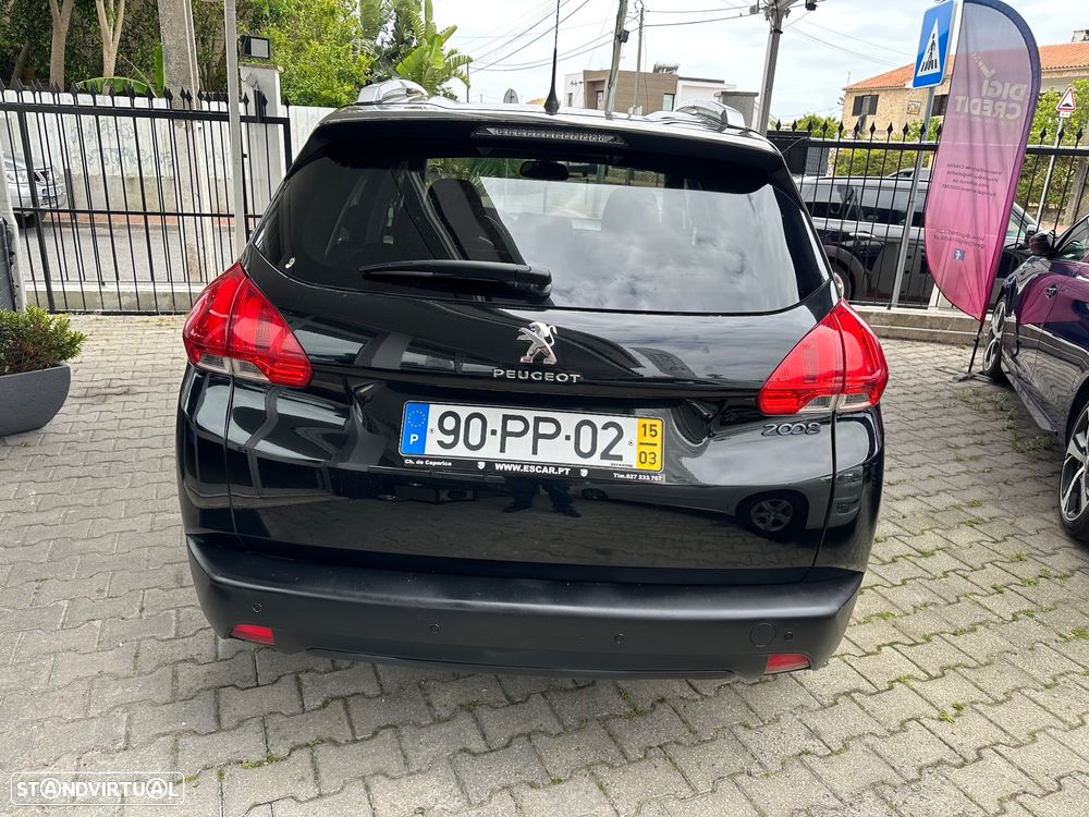 Peugeot 2008 1.2 VTi Active - 4