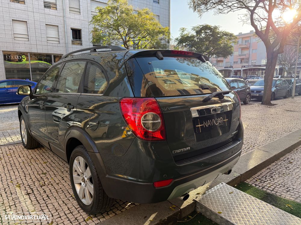 Chevrolet Captiva 2.0 VCDi Seven 7L - 4