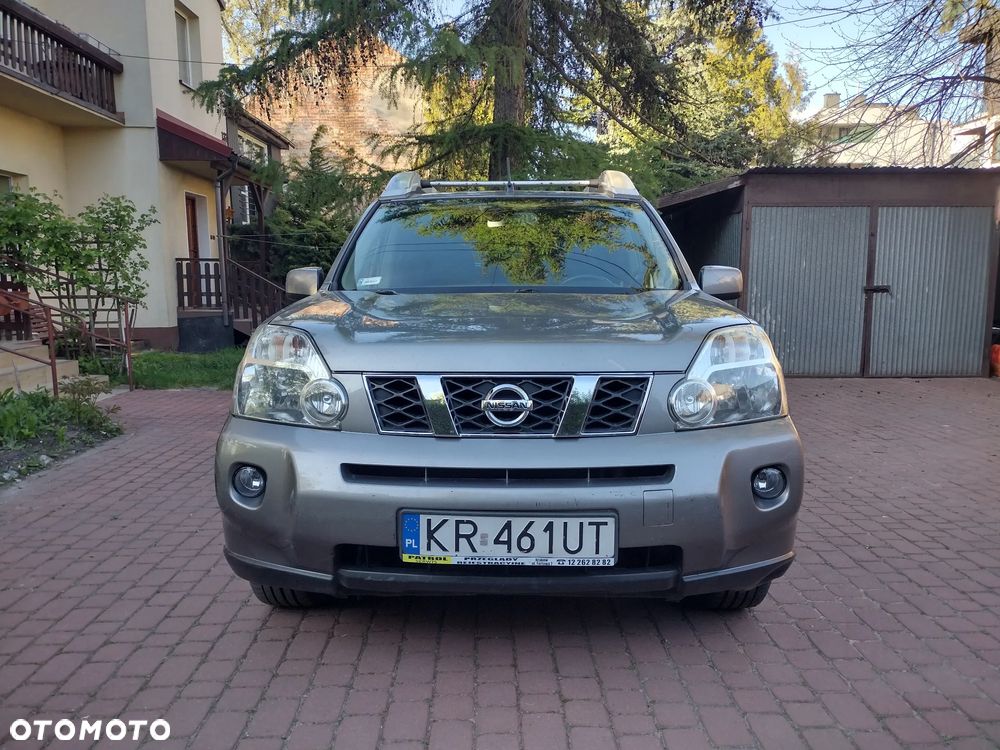 Nissan X-Trail 2.0 4x4 XE - 2