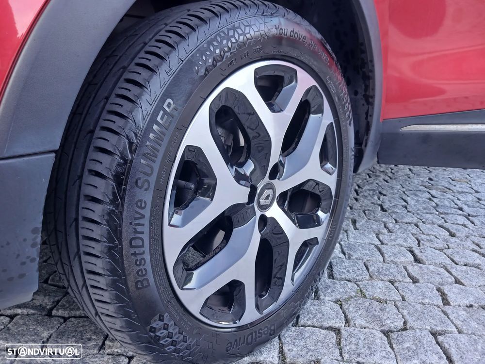 Renault Captur - 26