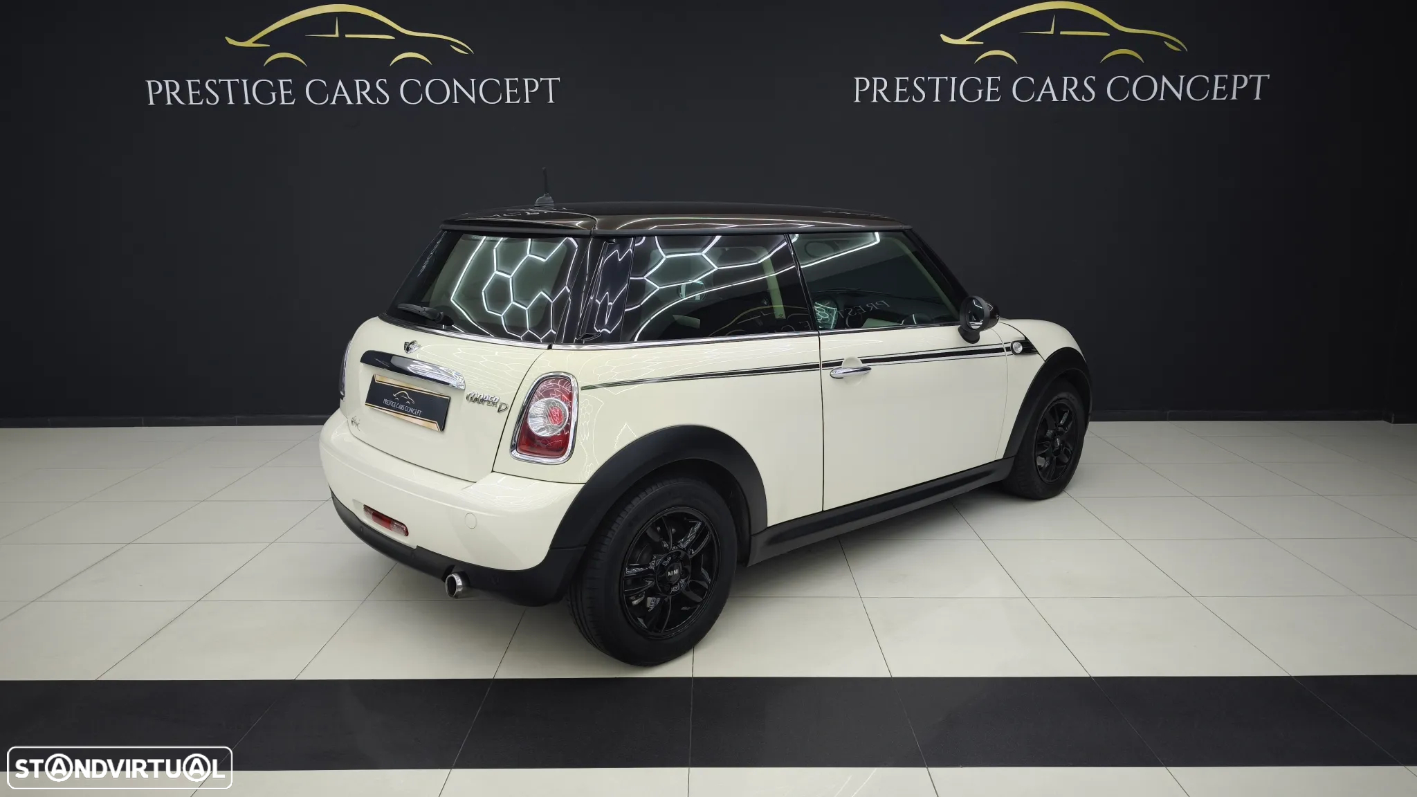 MINI 3 Portas Cooper D - 3