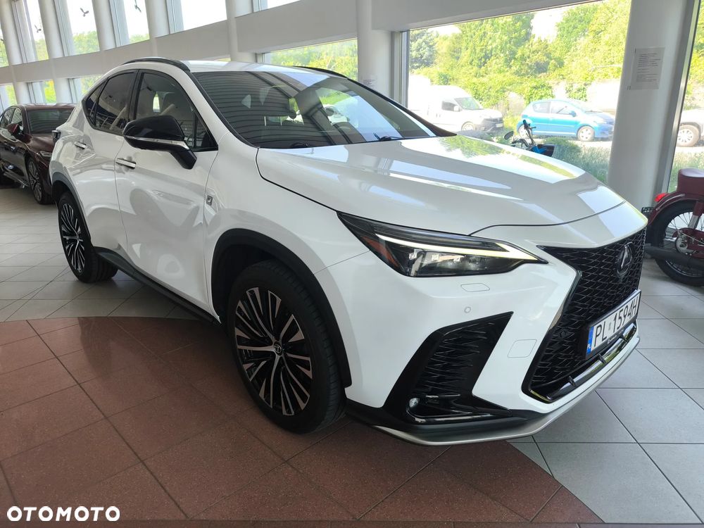 Lexus NX 350h F Sport AWD - 3