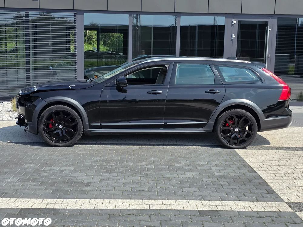 Volvo V90 Cross Country D4 SCR AWD Pro - 27