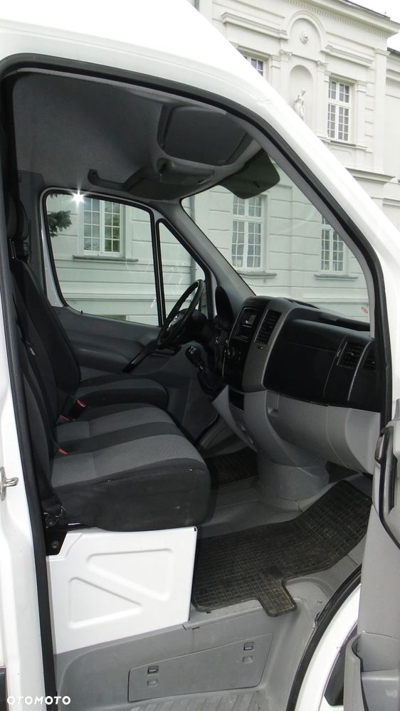 Volkswagen CRAFTER - 10