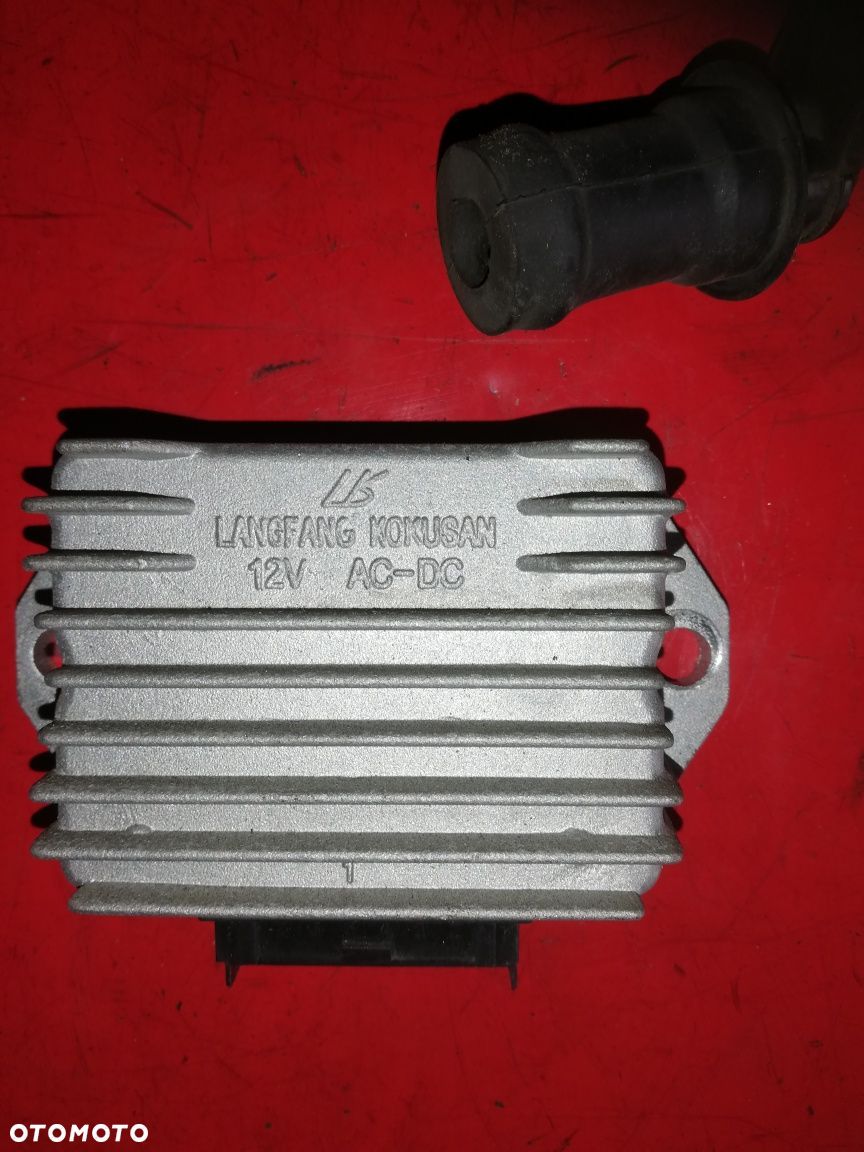 Aprilia habana 125 regulator - 1