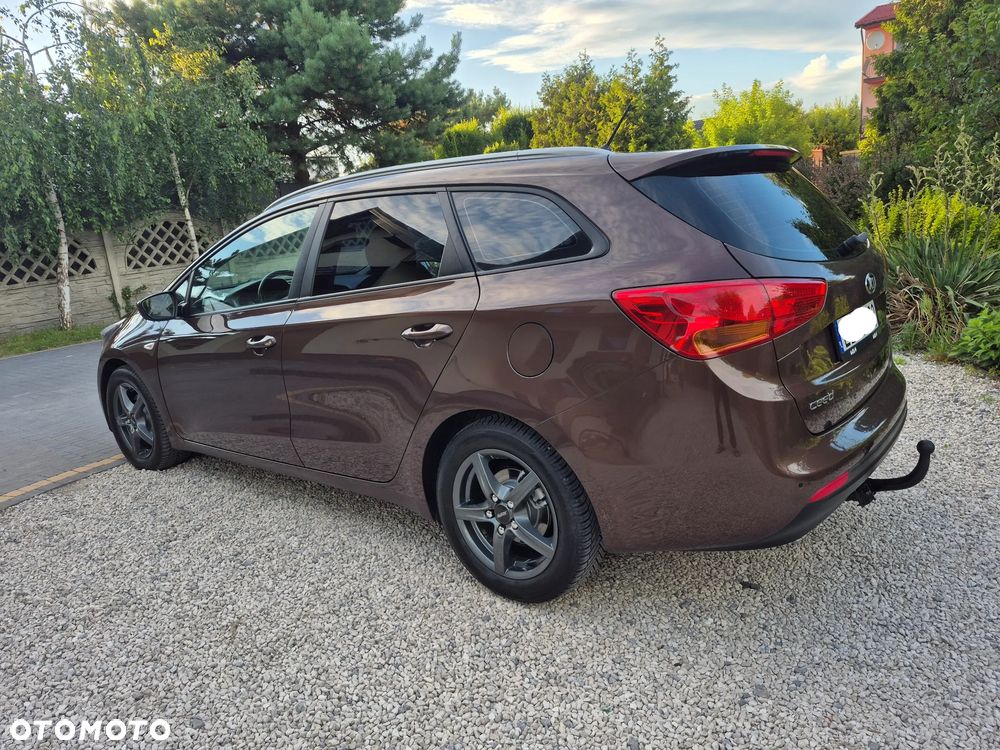 Kia Ceed 1.6 GDI Spirit - 7