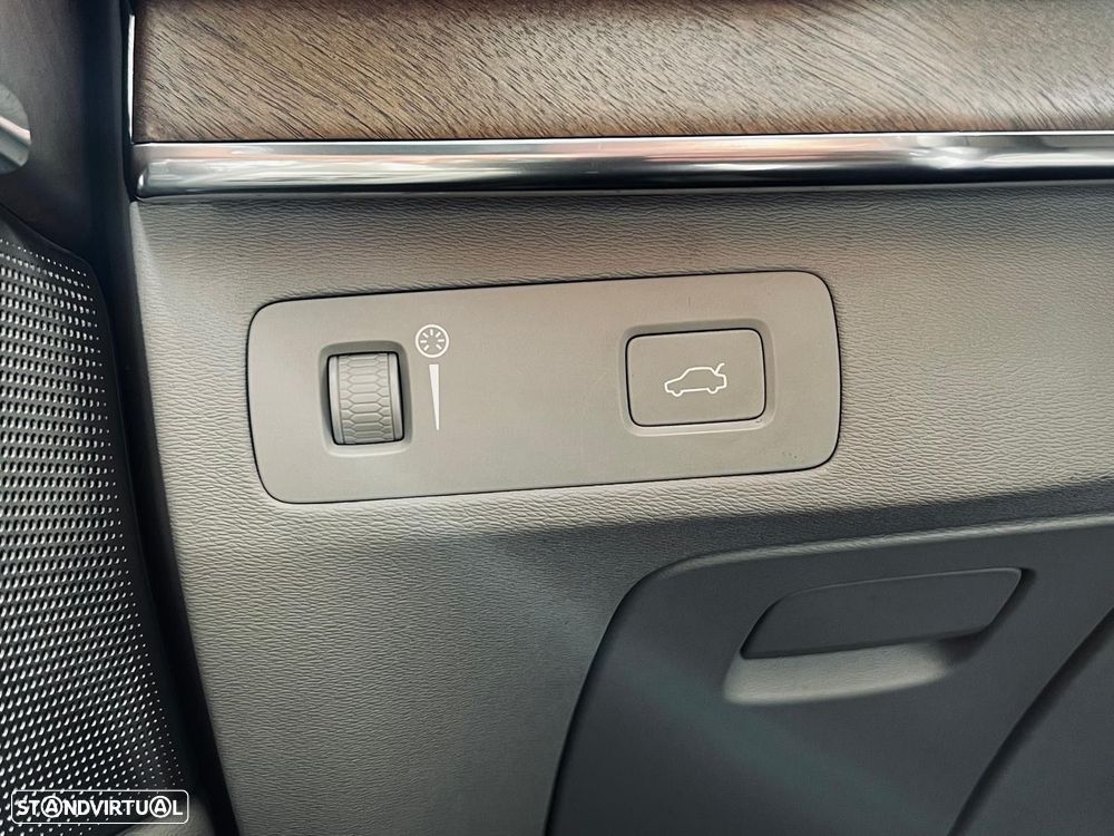 Volvo XC 90 2.0 D4 Inscription - 38