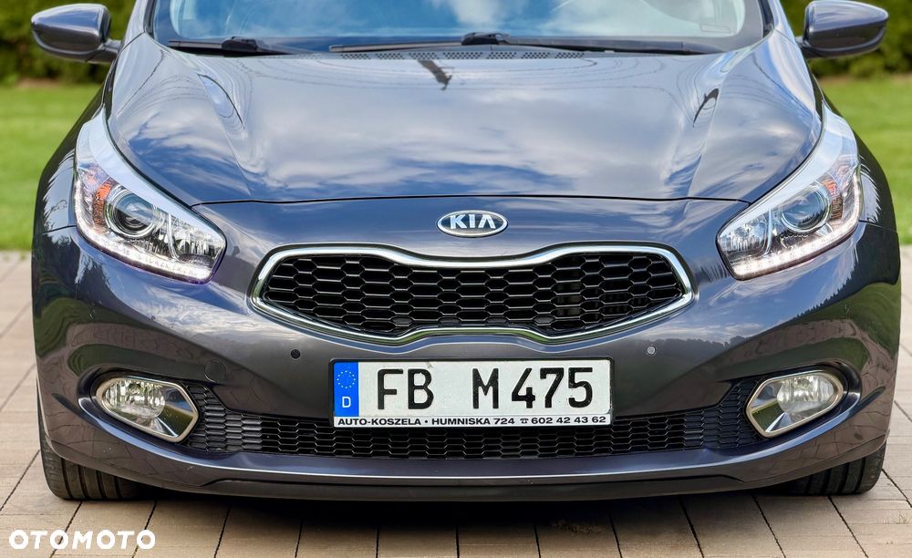 Kia Ceed 1.6 CRDi 128 ISG Platinum Edition - 13