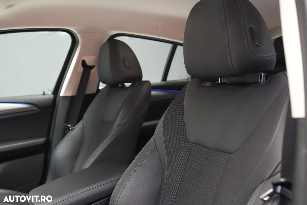 BMW X4 xDrive20d xLine - 13