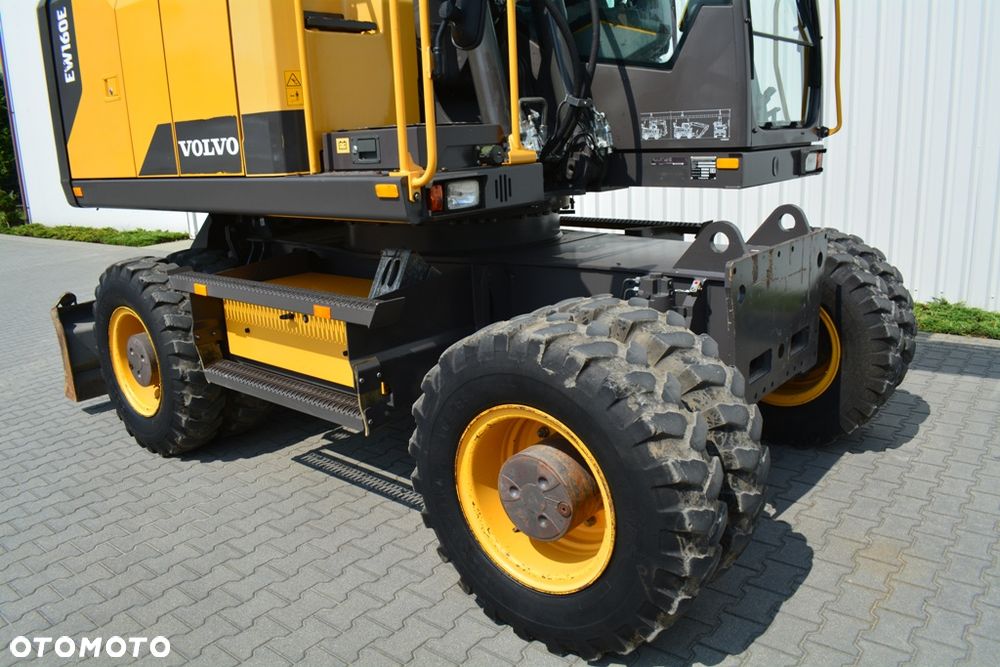 Volvo VOLVO EW160E SUPER STAN z osprzętem - 15