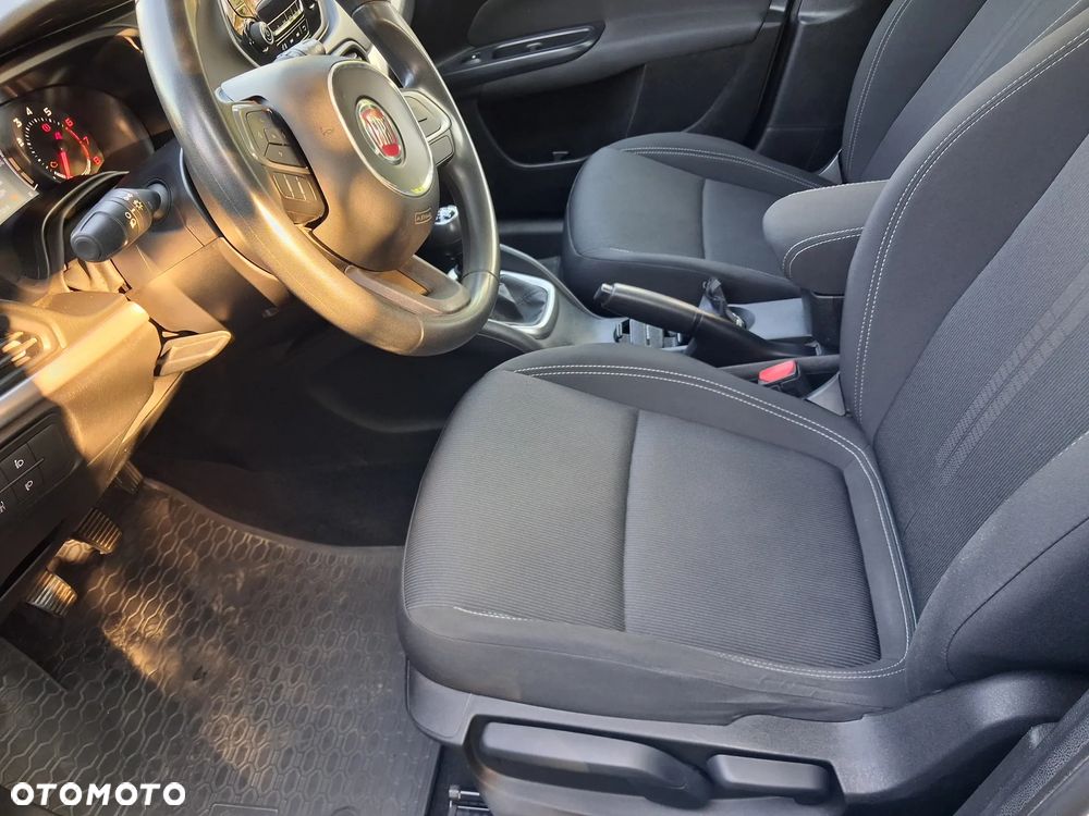 Fiat Tipo 1.4 T-Jet 16v Pop - 7