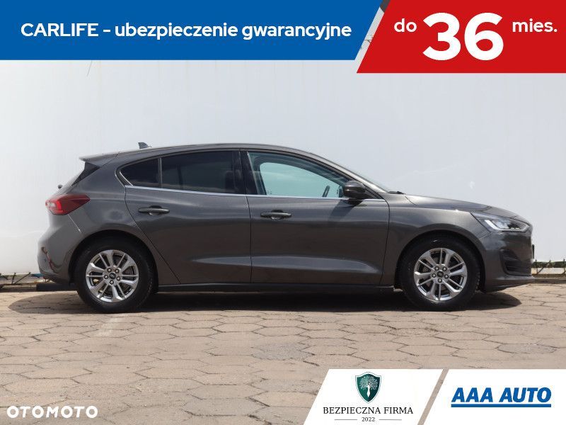 Ford Focus - 8