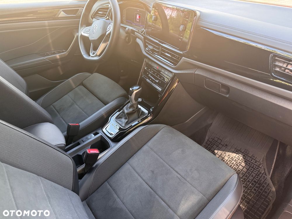 Volkswagen T-Roc 1.5 TSI R-Line DSG - 26
