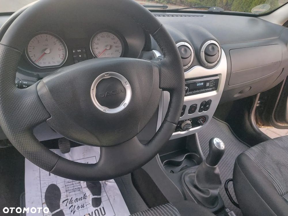 Dacia Sandero - 9