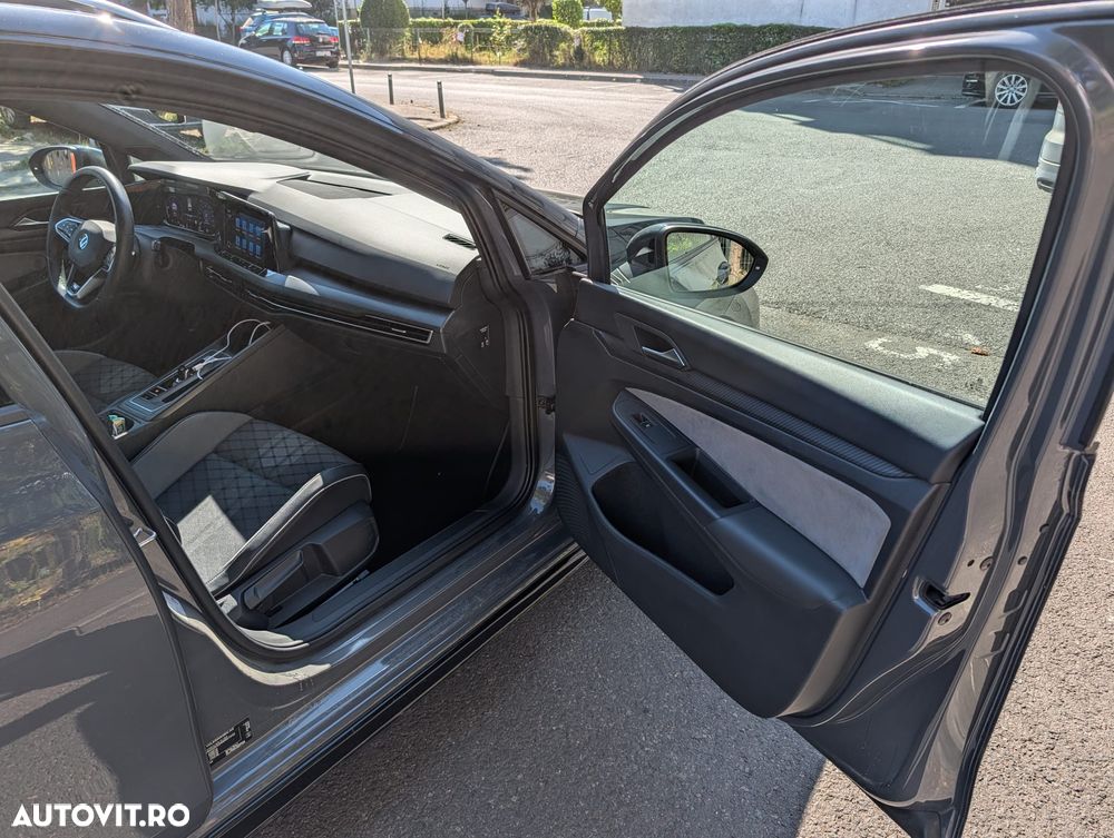 Volkswagen Golf 2.0 TDI SCR DSG R-Line - 17