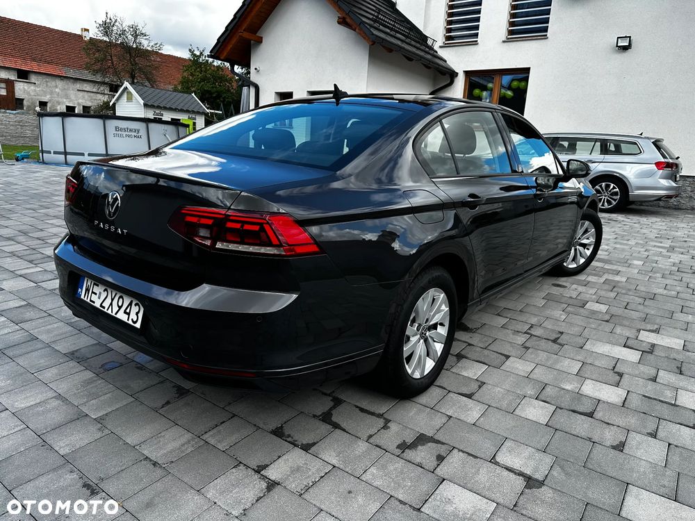 Volkswagen Passat 1.5 TSI EVO Essence DSG - 5