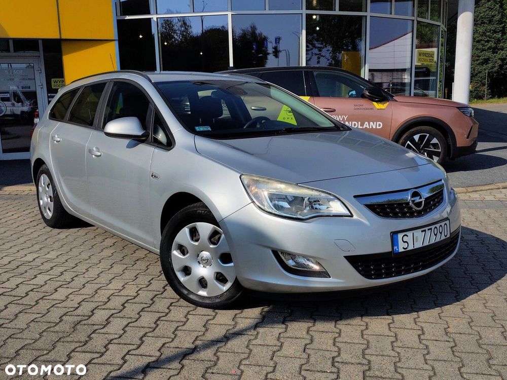 Opel Astra 1.4 T Enjoy - 4