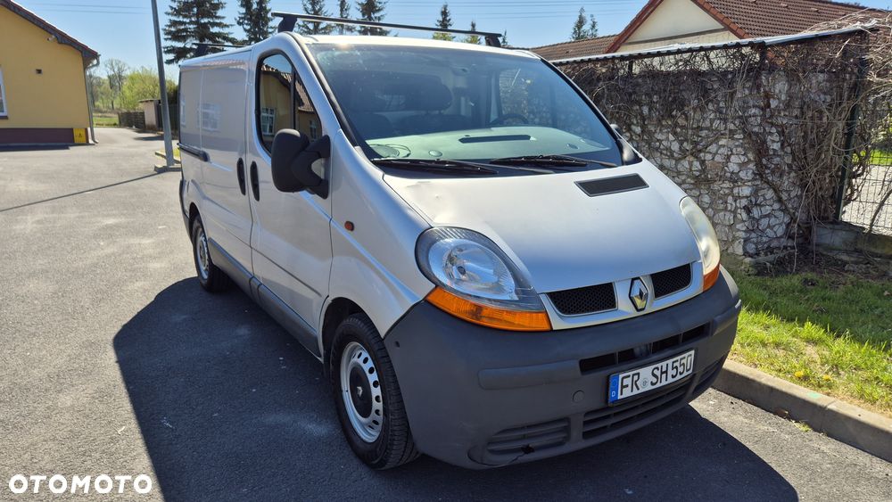 Renault Trafic - 1