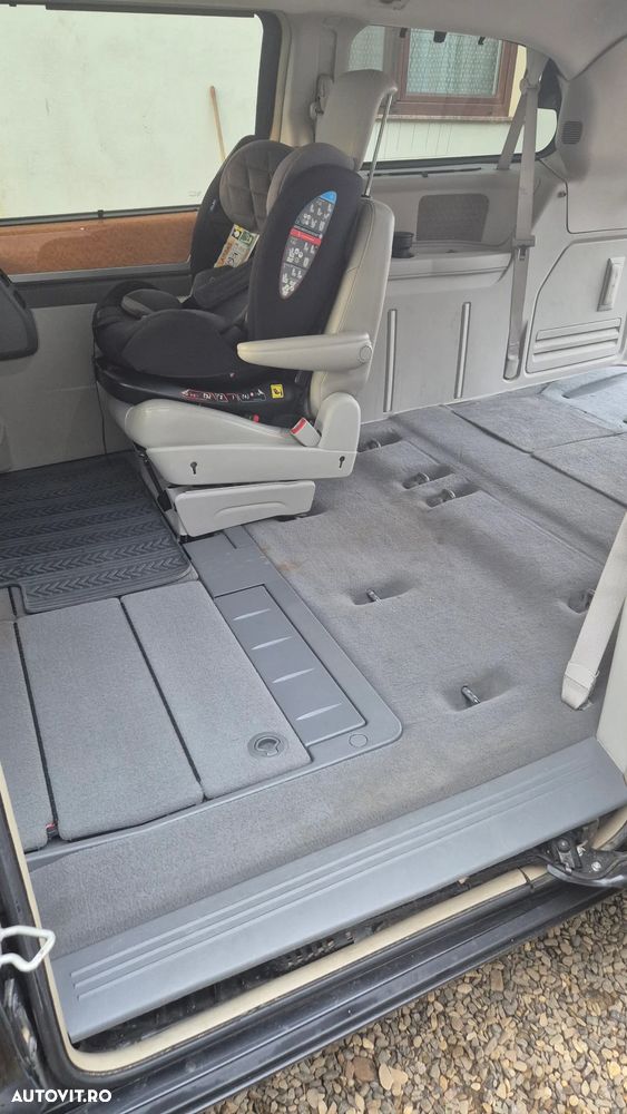 Chrysler Grand Voyager 2.8 CRD Automatik Limited - 12