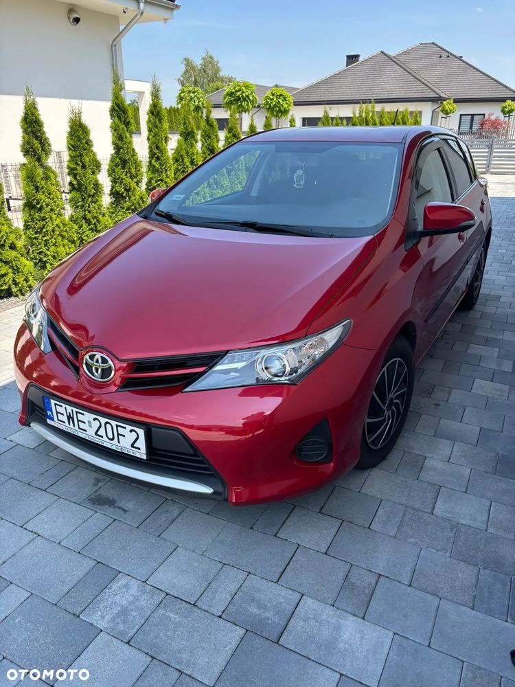 Toyota Auris 1.33 VVT-i Life Comfort - 1