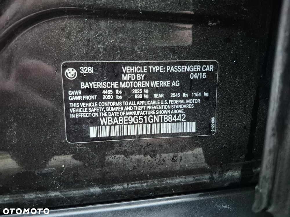 BMW Seria 3 328i Sport-Aut - 11