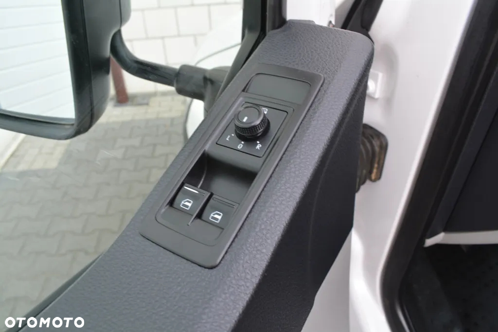 Volkswagen TRANSPORTER T6 DOKA - 35