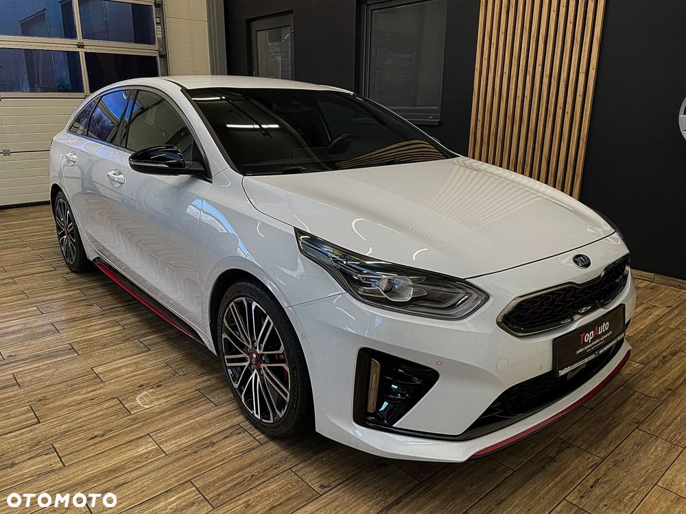 Kia ProCeed 1.6 T-GDI GT DCT - 4