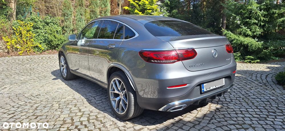 Mercedes-Benz GLC 220 d 4-Matic - 9