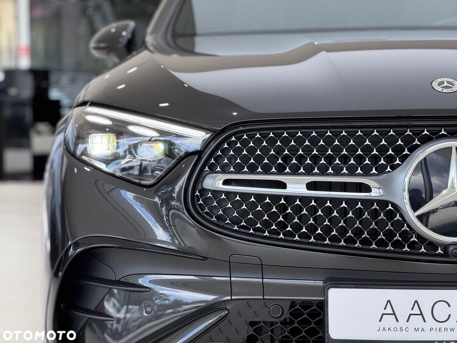 Mercedes-Benz GLC - 40