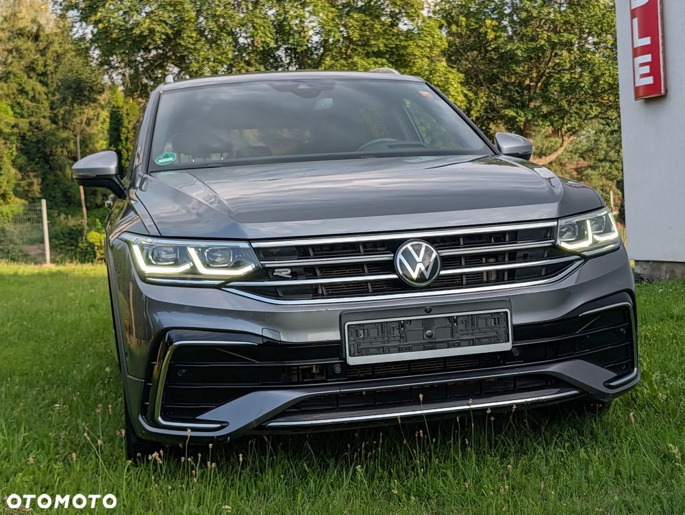 Volkswagen Tiguan 2.0 TDI SCR 4MotION DSG R-Line - 10