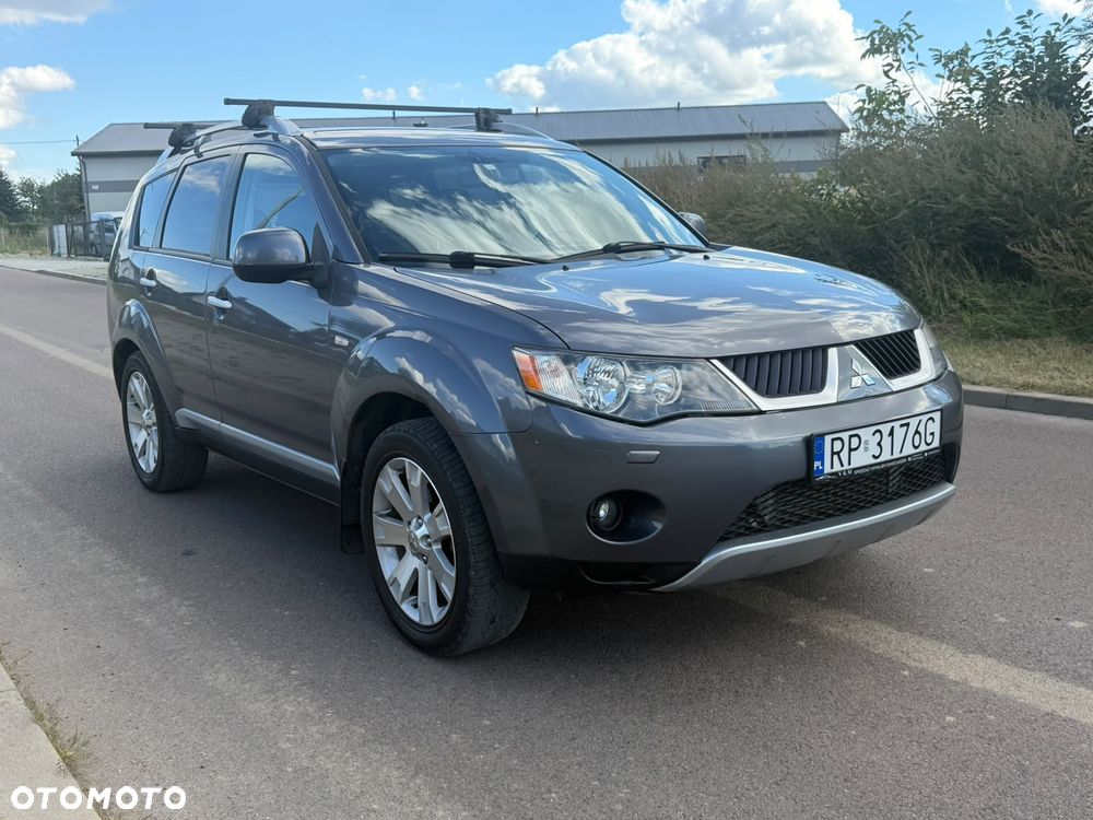 Mitsubishi Outlander 2.0 DI-D 4WD Intense - 20