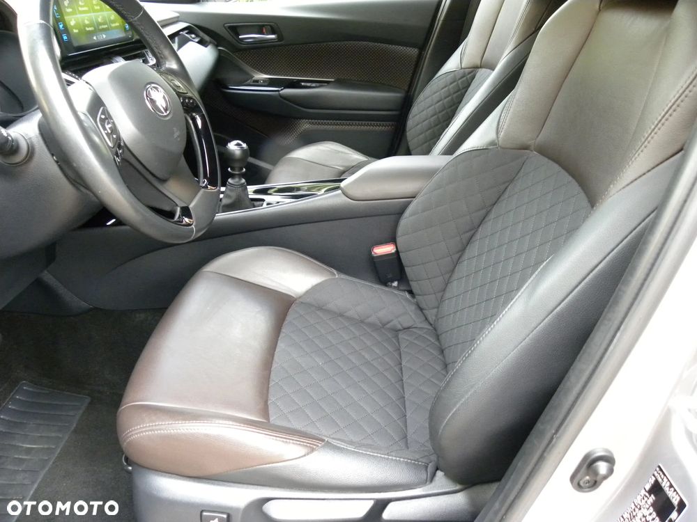 Toyota C-HR 1.2 Turbo Lounge - 29