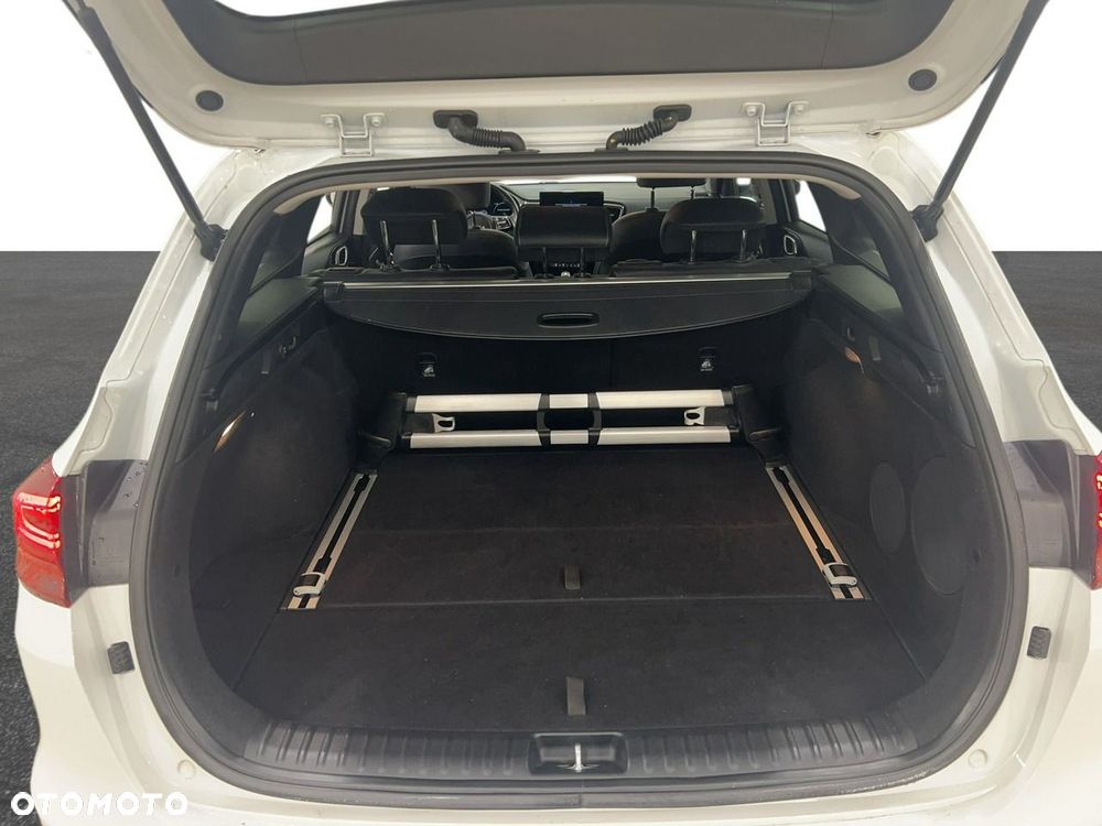 Kia Ceed 1.5 T-GDI Business Line Plus - 12