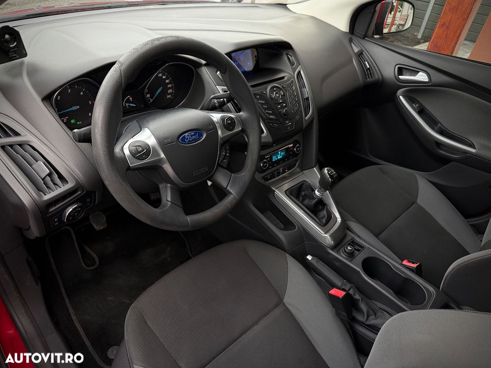 Ford Focus 1.6 TDCI DPF Trend - 16