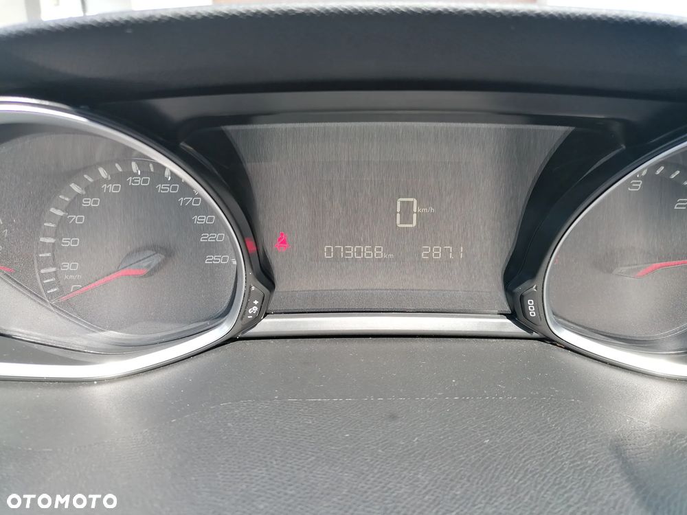 Peugeot 308 1.5 BlueHDi Active S&S - 11