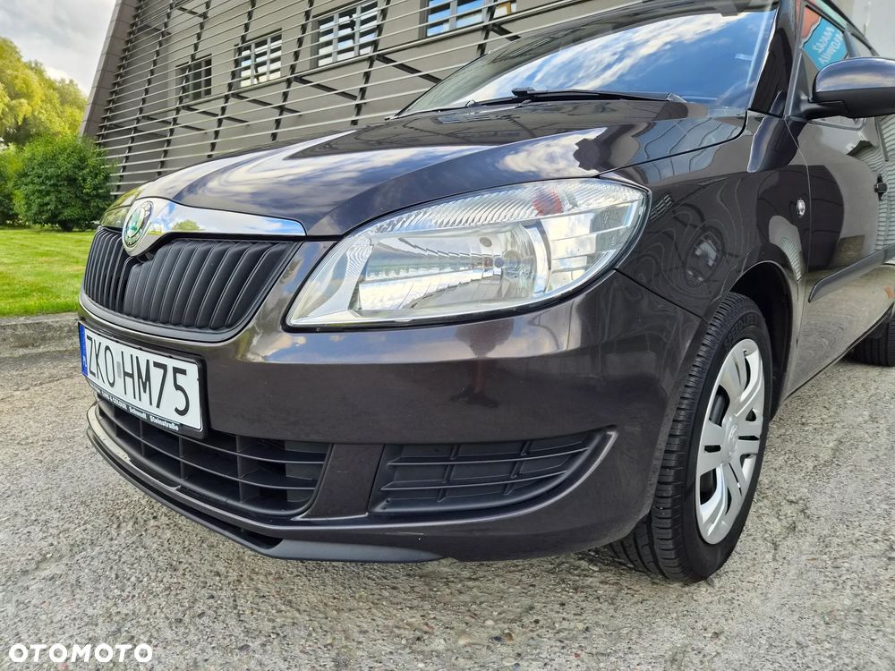 Skoda Roomster 1.4 16V Elegance - 8
