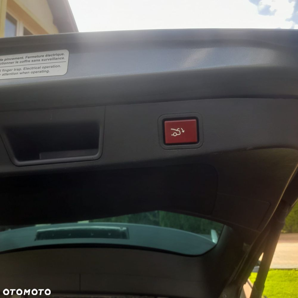 Citroën C5 2.0 HDi Exclusive - 8