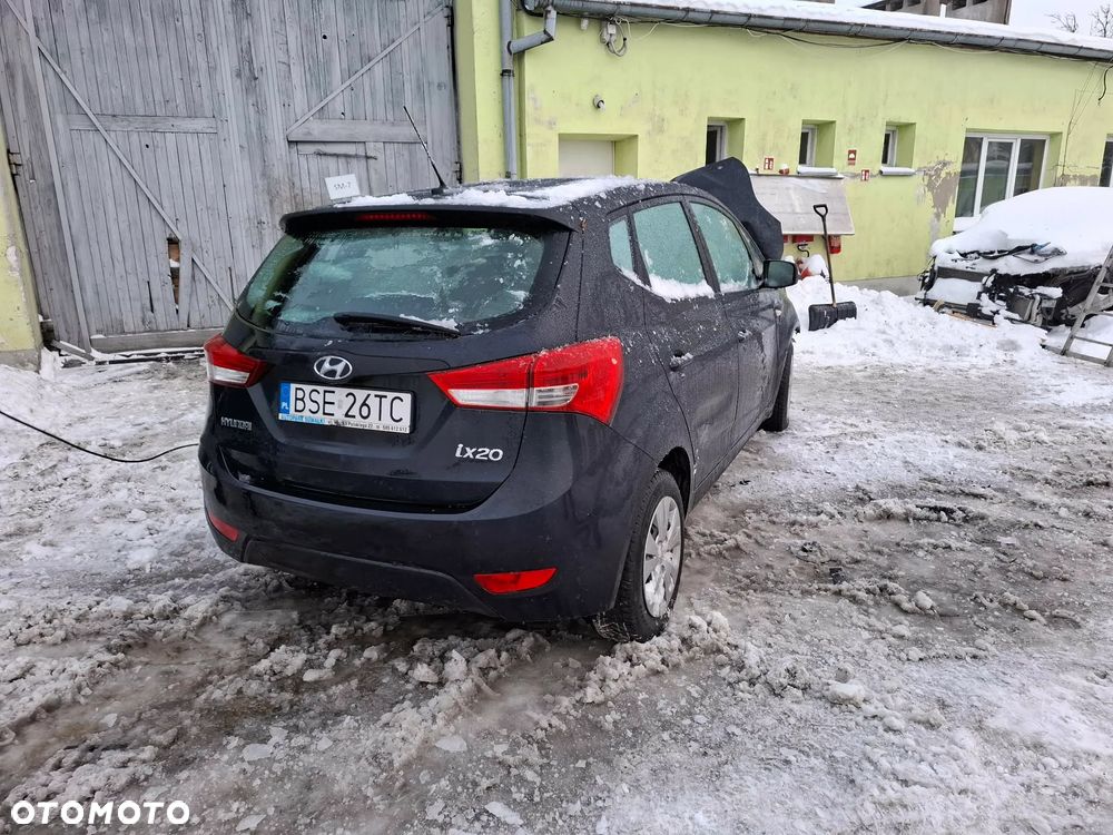 Hyundai ix20 - 3